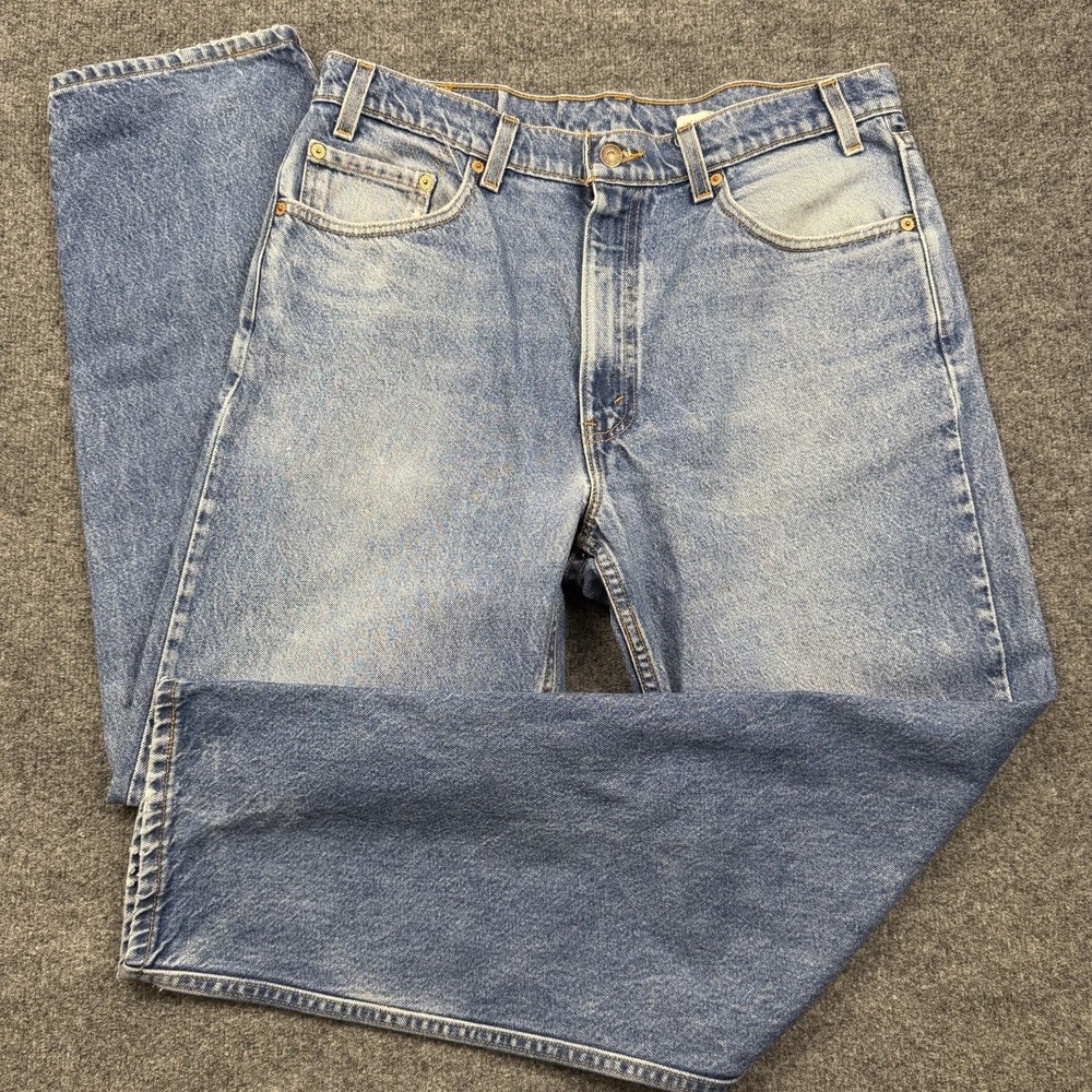 Vintage Levi's 550 Jeans 36x32 Made in USA Light Wash Relaxed Fit Faded Denim